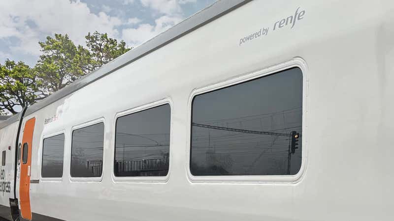 Talgo_Renfe-summer.jpg