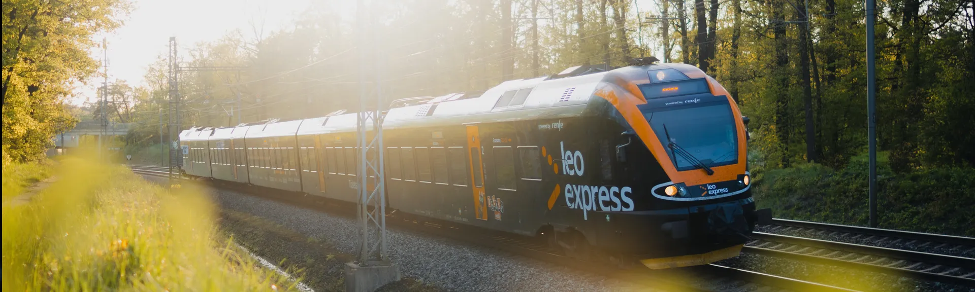 fullwidth_1+1_vlak_-LE.webp