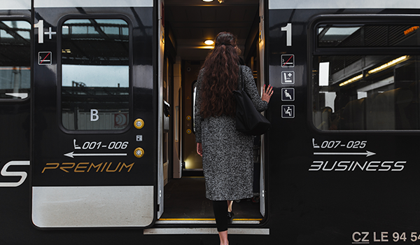 Easy transfer from other connections.